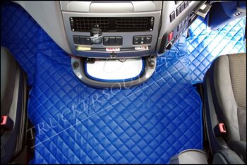 DAF XF EURO6 LEATHERETTE FLOOR SET