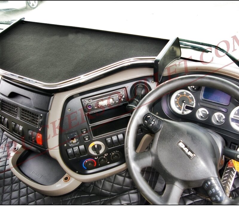 Daf 105 XF Dashboard Table
